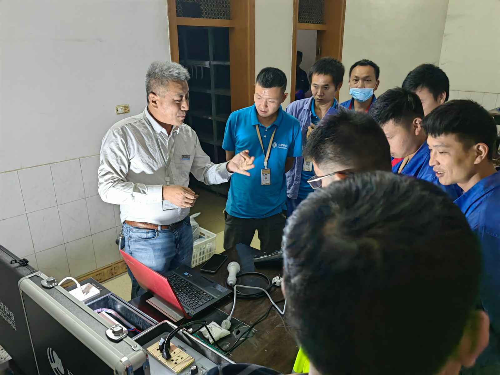 BOB手机在线登入-BOB(中国)为中移铁通有限公司安全用电培训